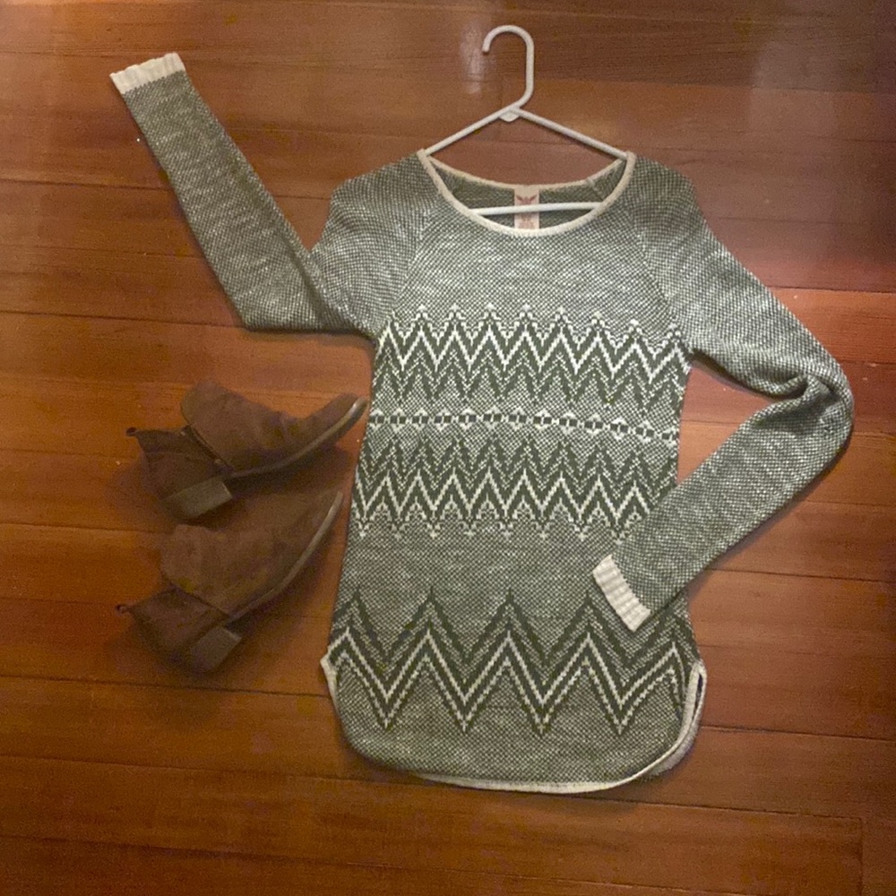 Green and white sweater